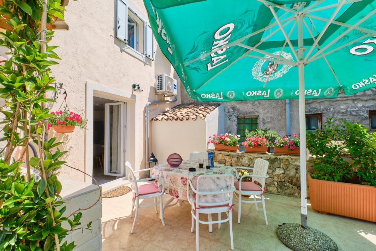 Apartment Kaleta Sveti Jakov Εξωτερικό φωτογραφία