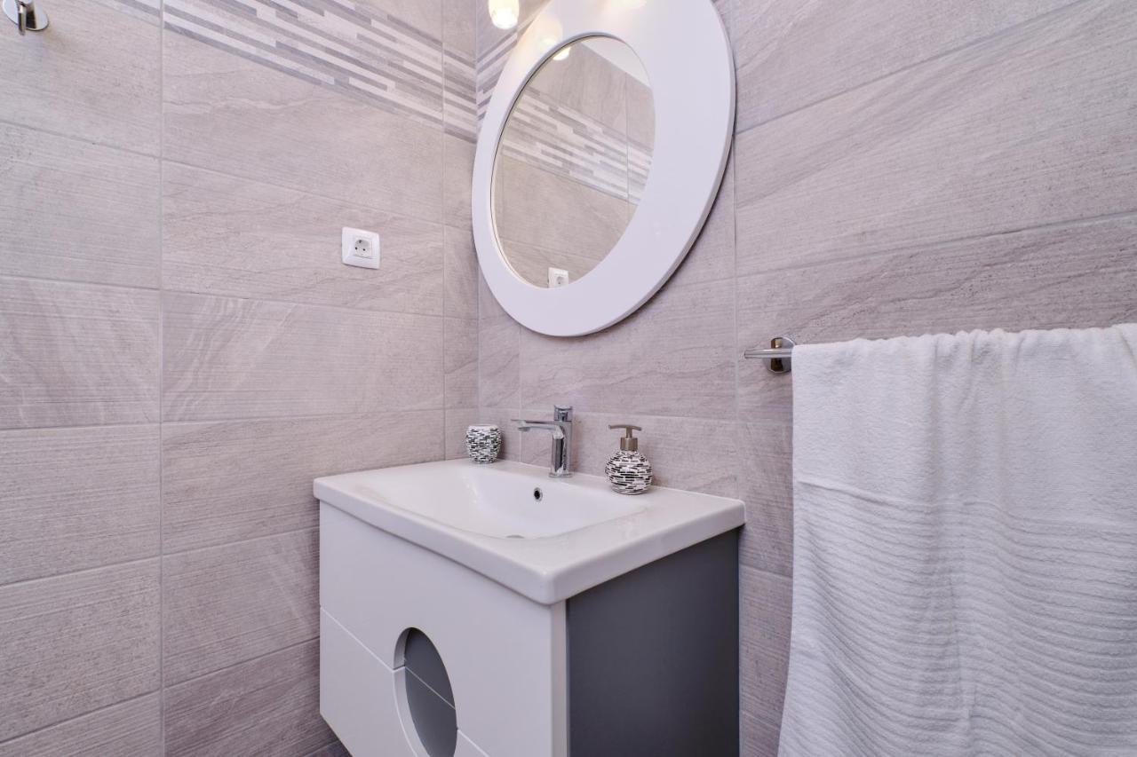 Apartment Kaleta Sveti Jakov Εξωτερικό φωτογραφία