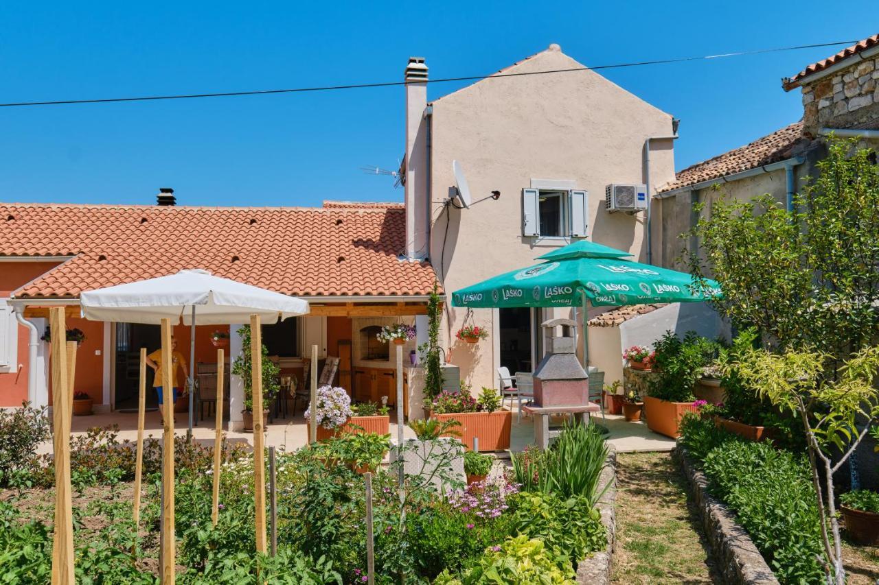Apartment Kaleta Sveti Jakov Εξωτερικό φωτογραφία