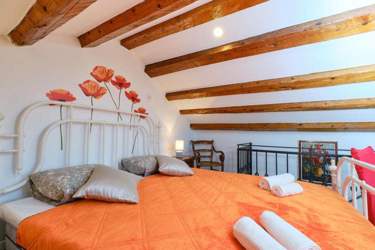 Apartment Kaleta Sveti Jakov Εξωτερικό φωτογραφία